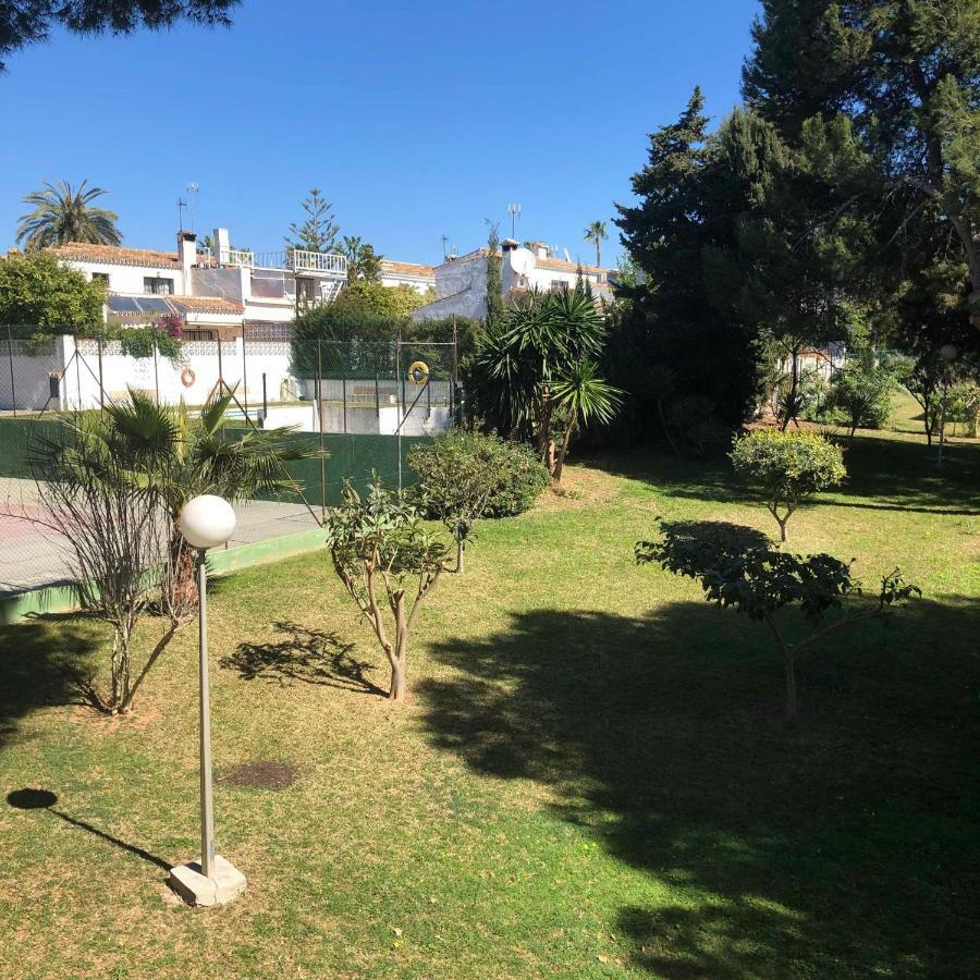 Apartment In Calypso,calahonda 200 Metres From The