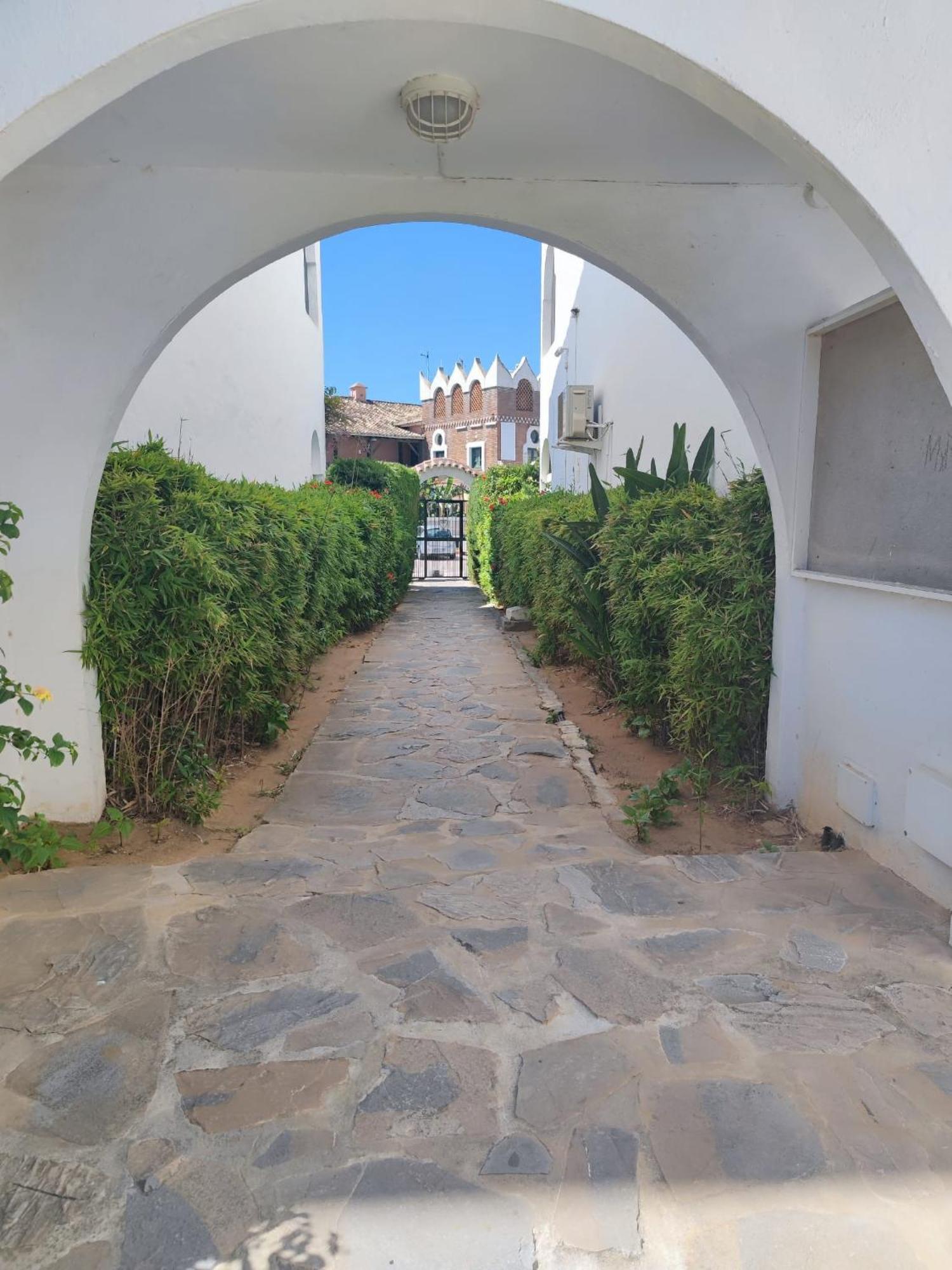 In Calypso,calahonda 200 Metres From The Apartament Sitio de Calahonda